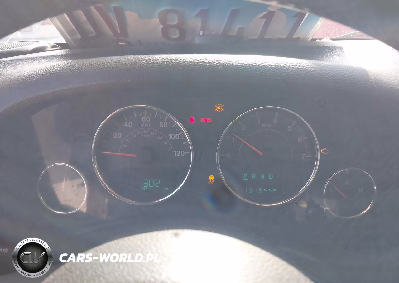 2016 Jeep Wrangler Unlimited Sahara VIN:1C4BJWEG4GL242880 - 7