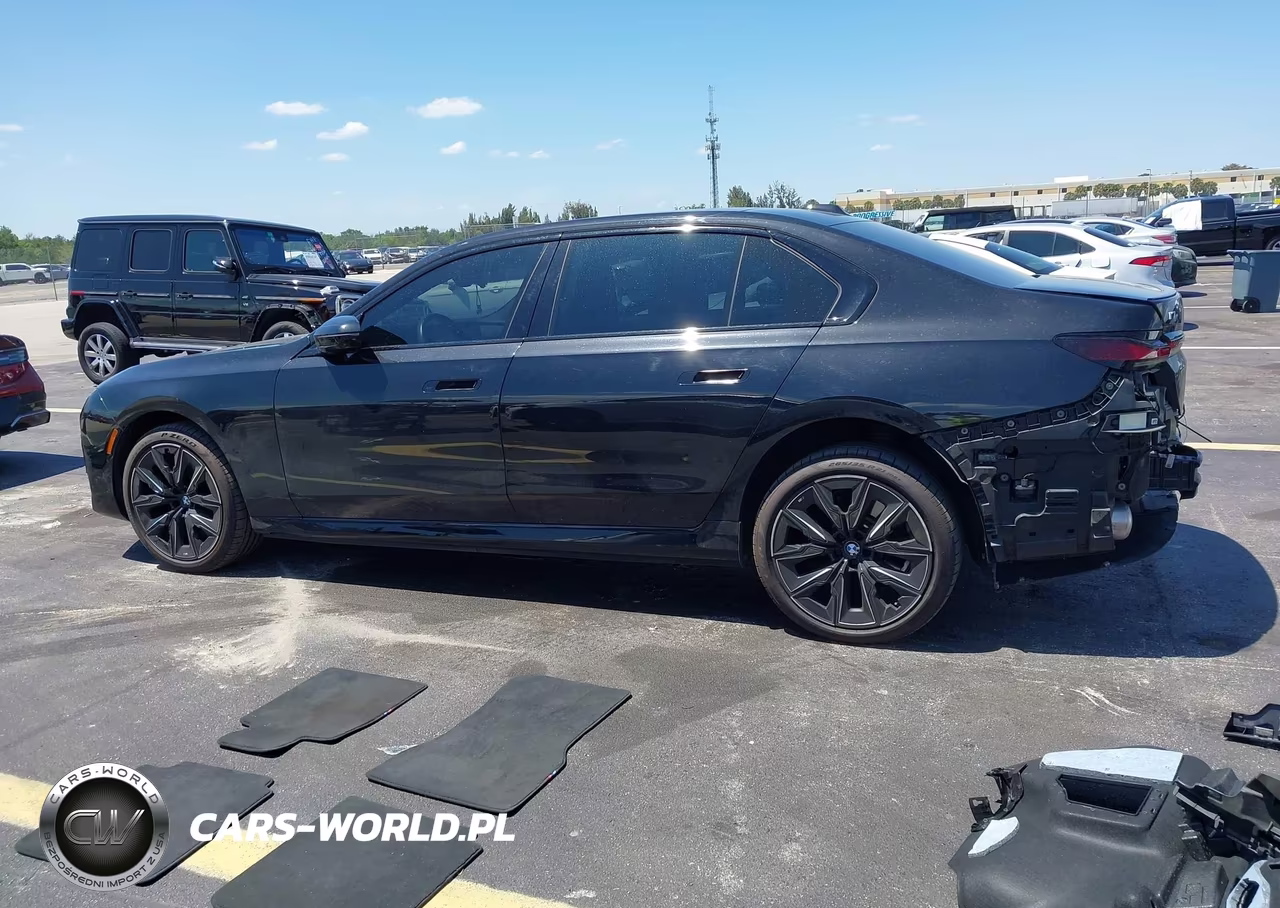 2023 BMW I7 xDrive60 VIN:WBY53EJ01PCN69259 - 15