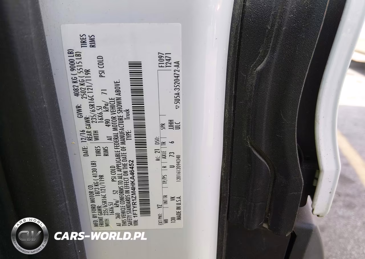 2017 Ford Transit-250 VIN:1FTYR1ZM4HKA46452 - 9