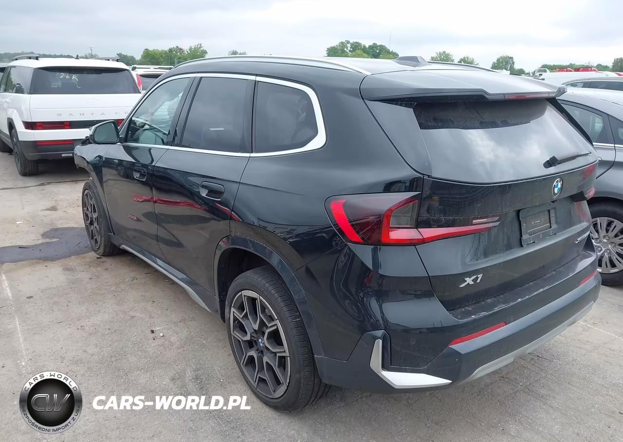 2023 BMW X1 xDrive28I VIN:WBX73EF09P5X68246 - 3