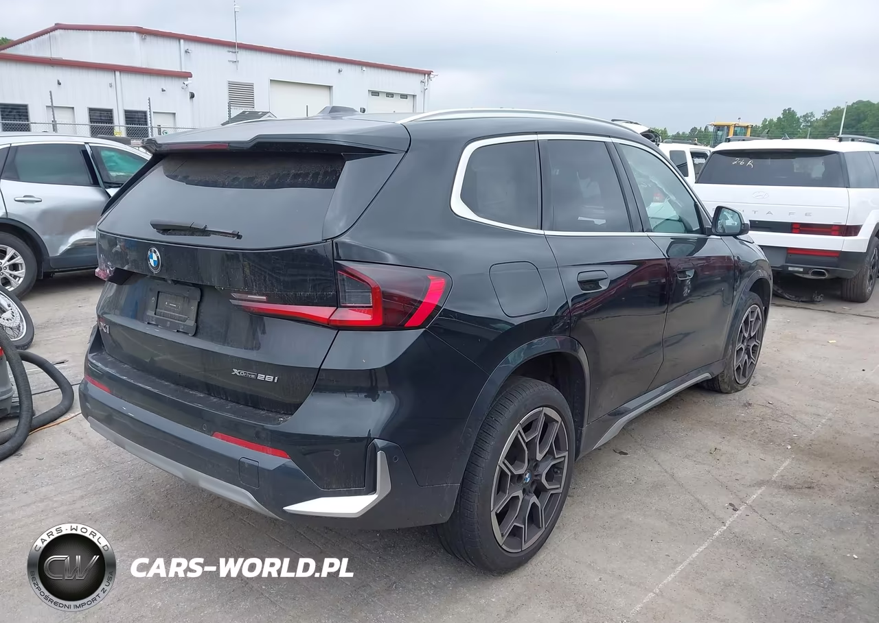 2023 BMW X1 xDrive28I VIN:WBX73EF09P5X68246 - 4