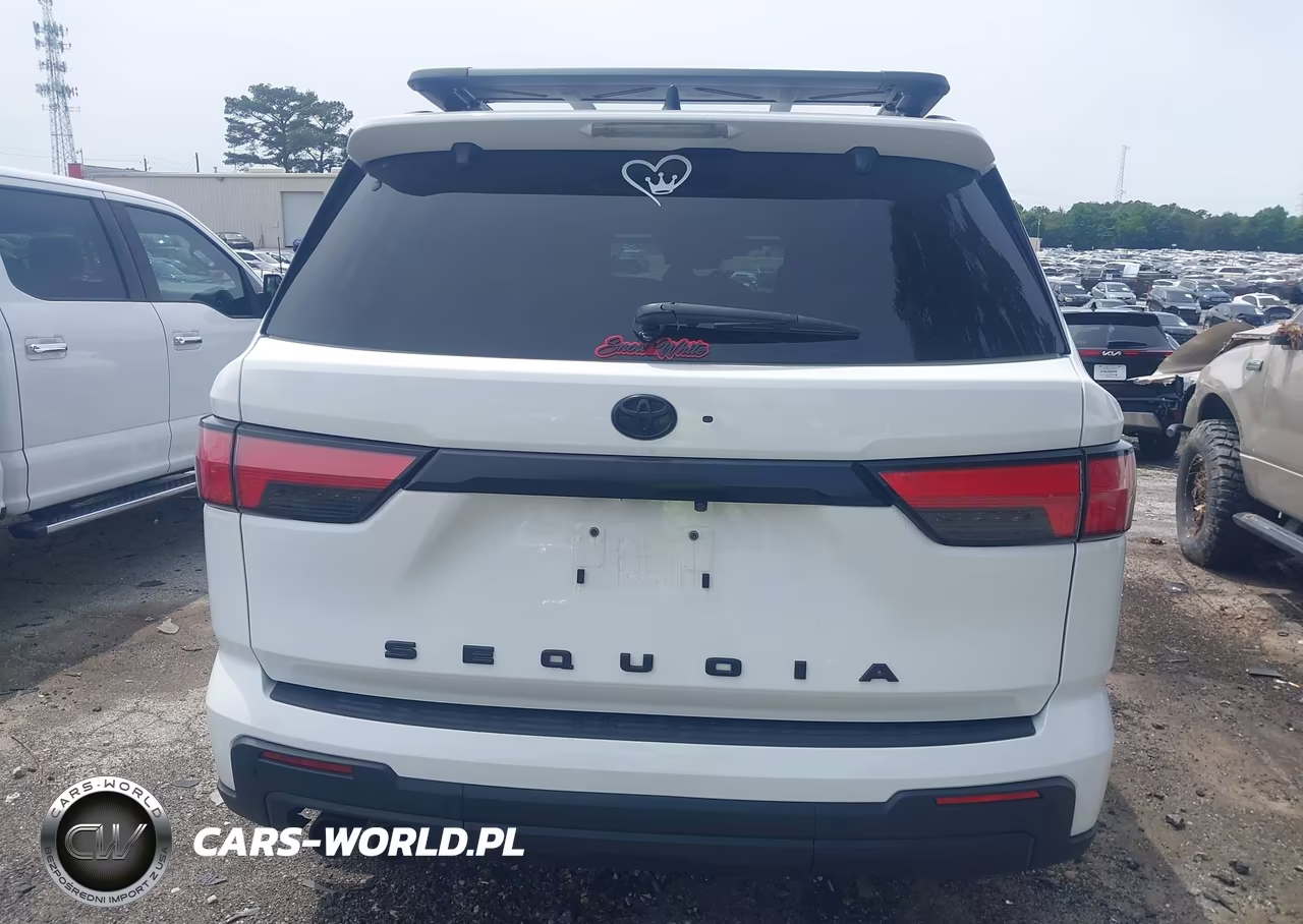 2024 Toyota Sequoia Trd Pro VIN:7SVAAABA4RX044848 - 16