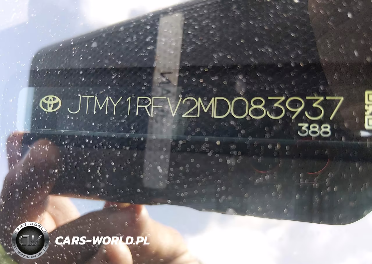 2021 Toyota Rav4 Limited VIN:JTMY1RFV2MD083937 - 18