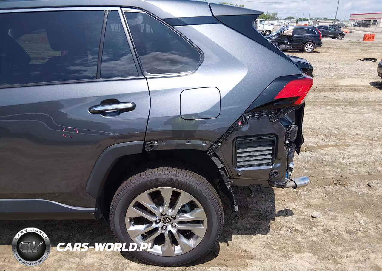 2021 Toyota Rav4 Limited VIN:JTMY1RFV2MD083937 - 19