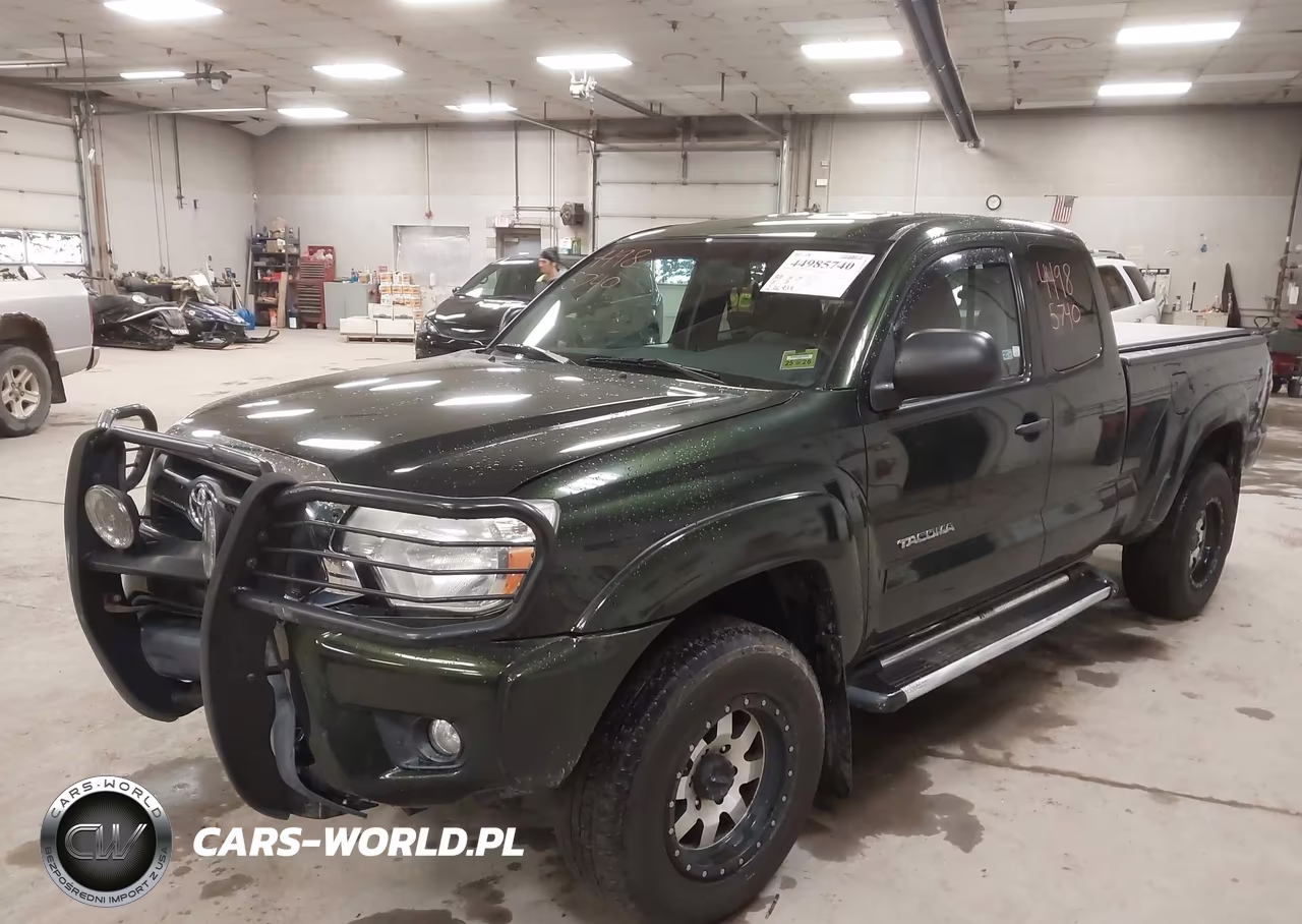 2013 Toyota Tacoma Base V6 VIN:5TFUU4EN2DX057895 - 2