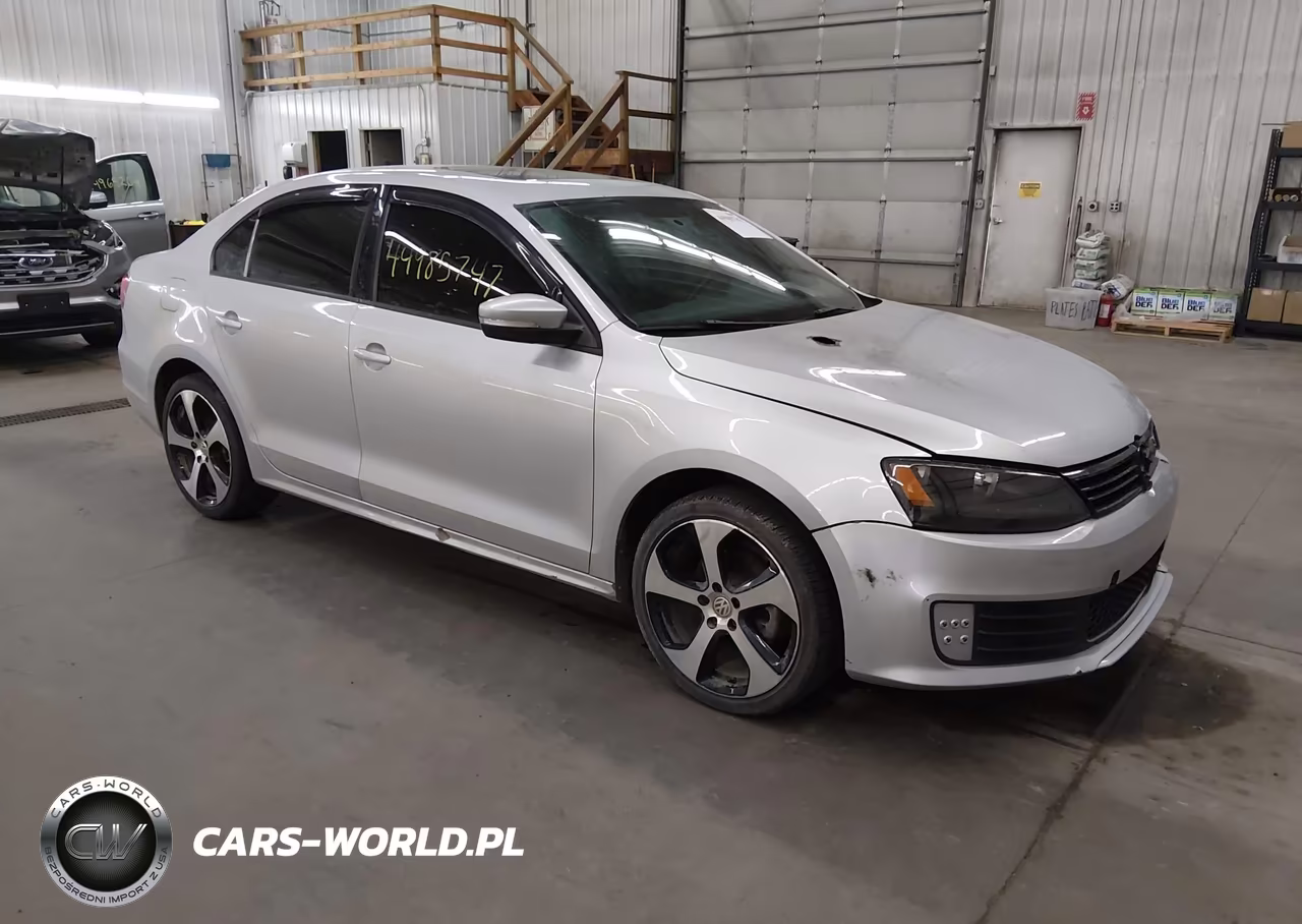 2012 Volkswagen Jetta 2.0L Tdi – zdjęcie 1 z 13