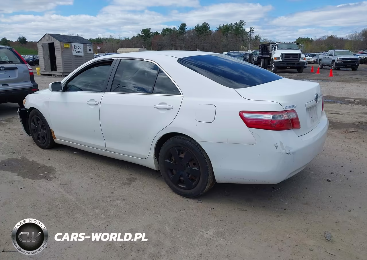 2007 Toyota Camry Le VIN:4T1BE46K77U664045 - 3