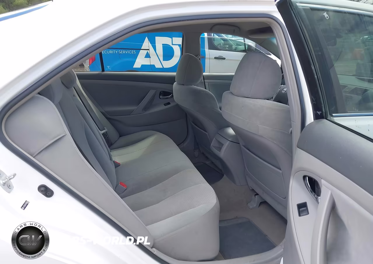 2007 Toyota Camry Le VIN:4T1BE46K77U664045 - 8