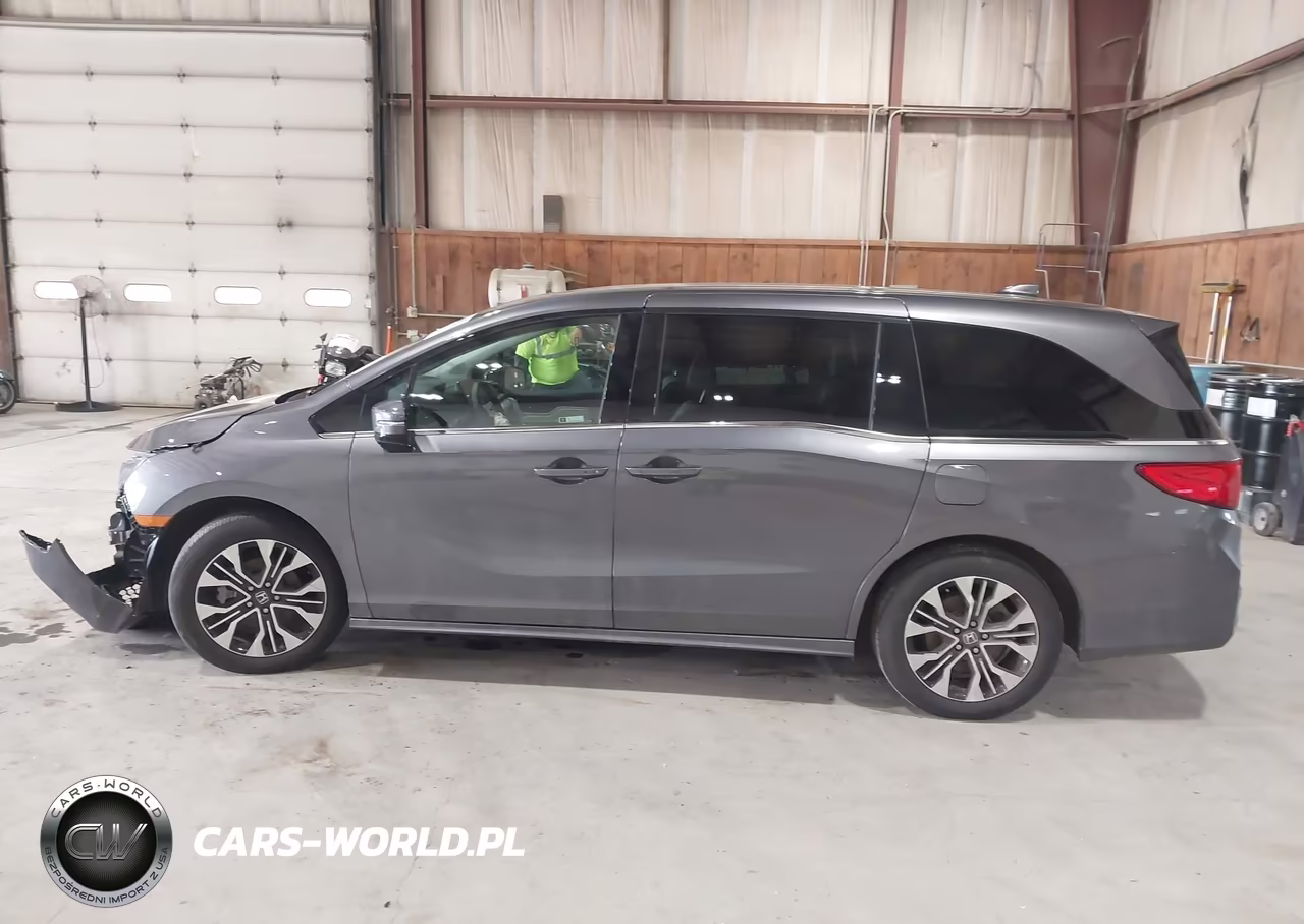 2026 Honda Odyssey Elite VIN:5FNRL6H92TB019451 - 14
