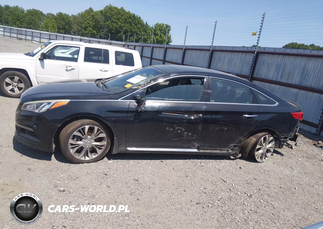 2015 Hyundai Sonata Limited 2.0T VIN:5NPE34AB8FH143570 - 14