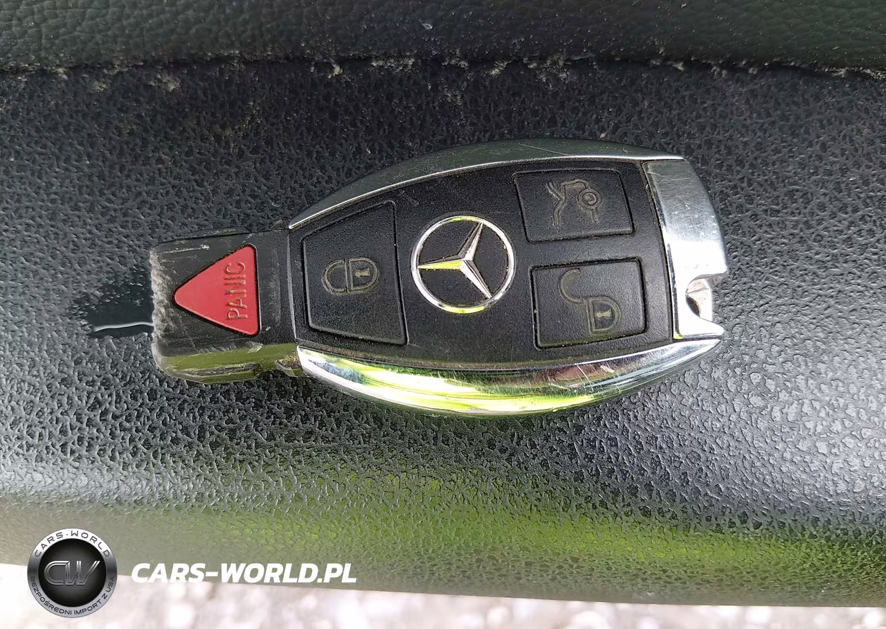 2014 Mercedes-Benz C 250 Sport VIN:WDDGF4HB3ER305480 - 11