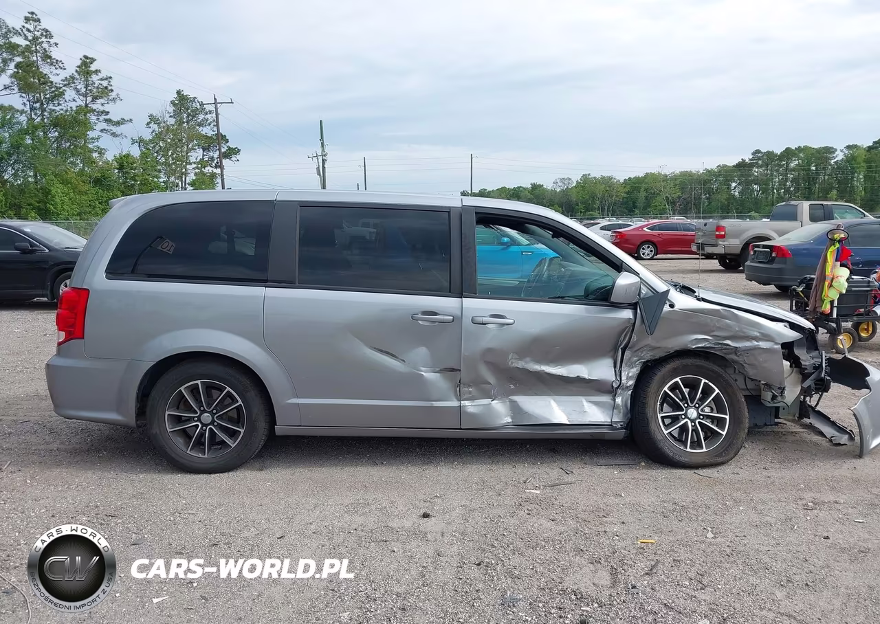 2019 Dodge Grand Caravan Gt VIN:2C4RDGEG3KR578094 - 14