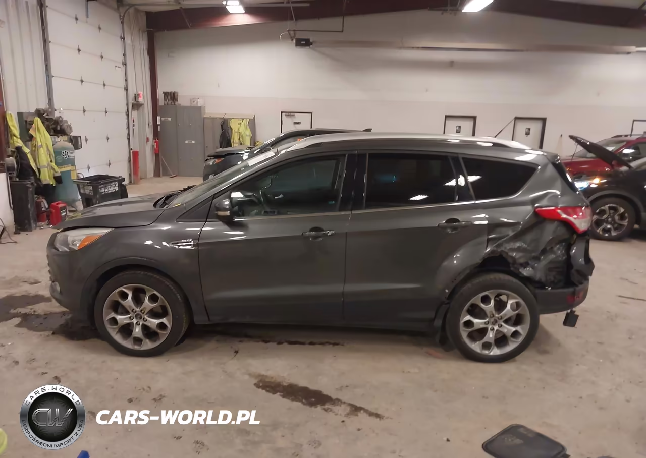 2016 Ford Escape Titanium VIN:1FMCU9JX7GUA41726 - 14