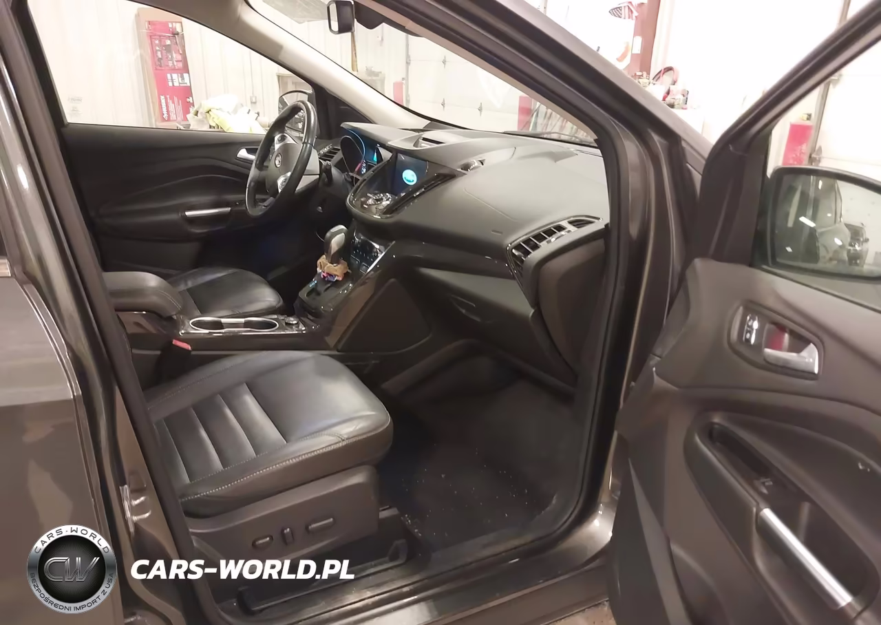 2016 Ford Escape Titanium VIN:1FMCU9JX7GUA41726 - 5
