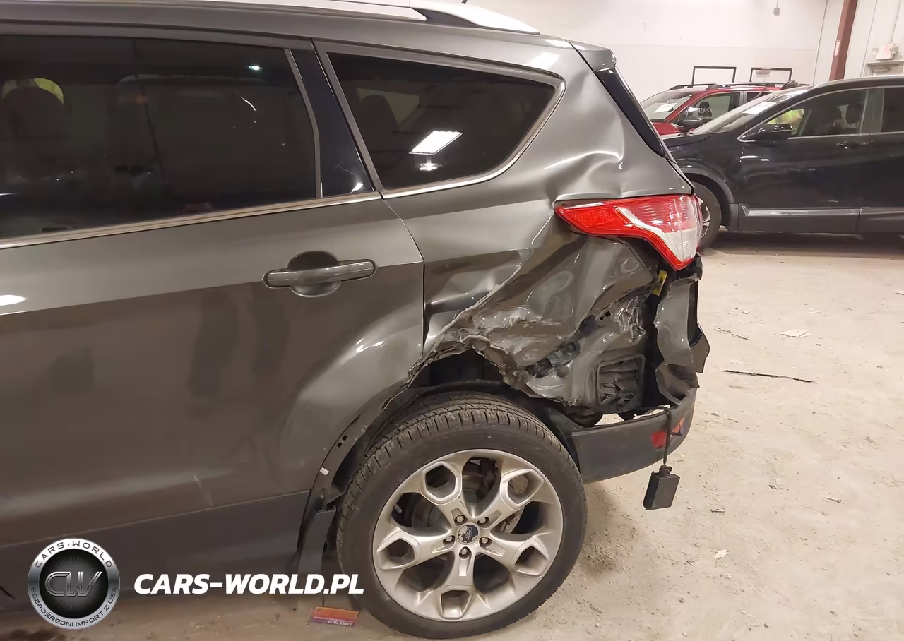 2016 Ford Escape Titanium VIN:1FMCU9JX7GUA41726 - 6