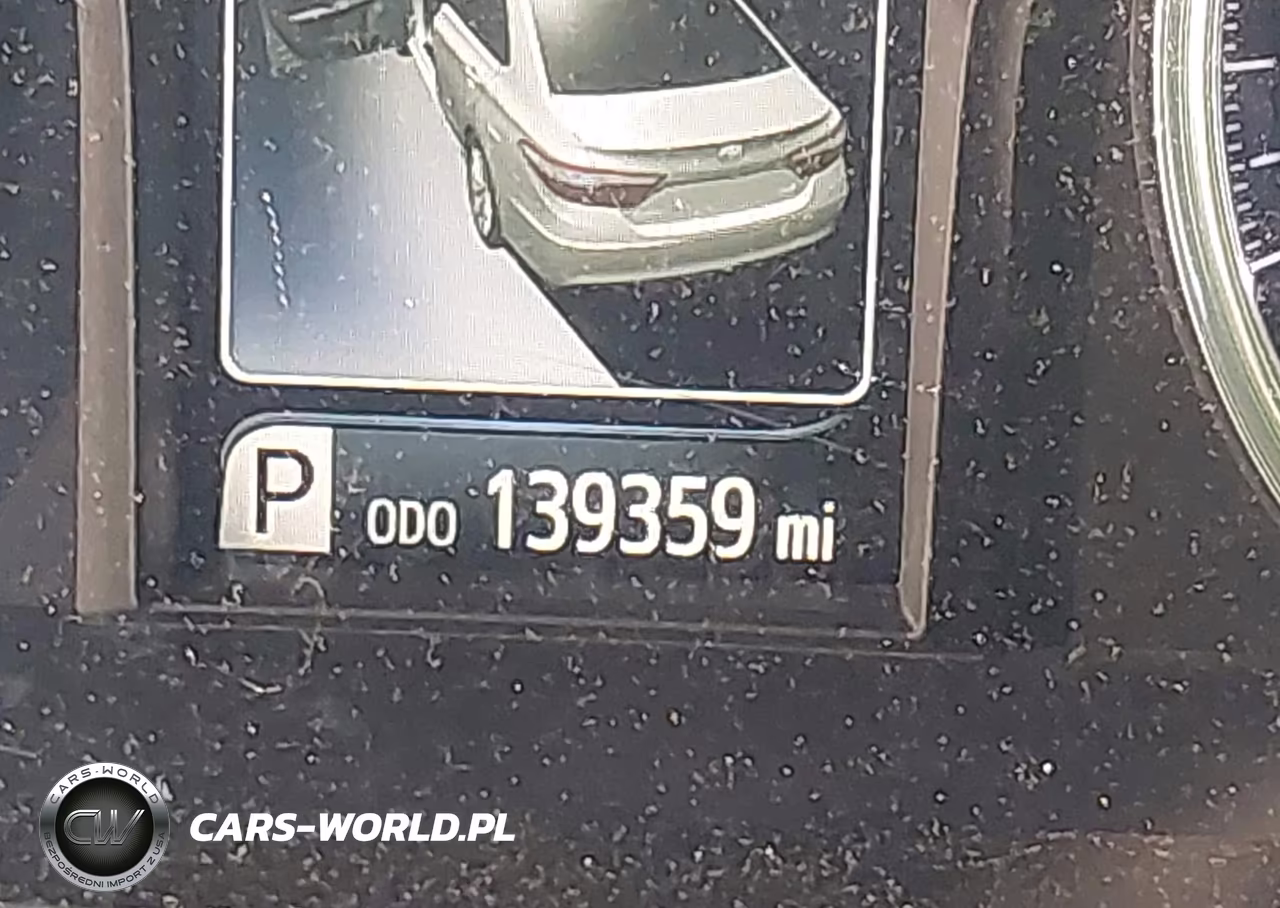 2017 Toyota Camry Le VIN:4T1BF1FKXHU413436 - 15