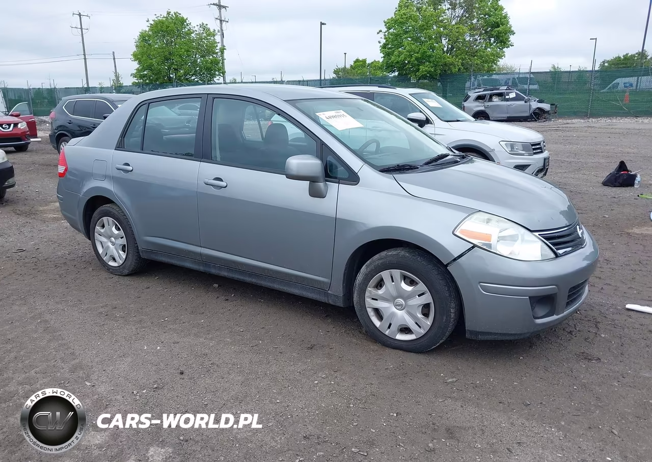 2010 Nissan Versa 1.8S