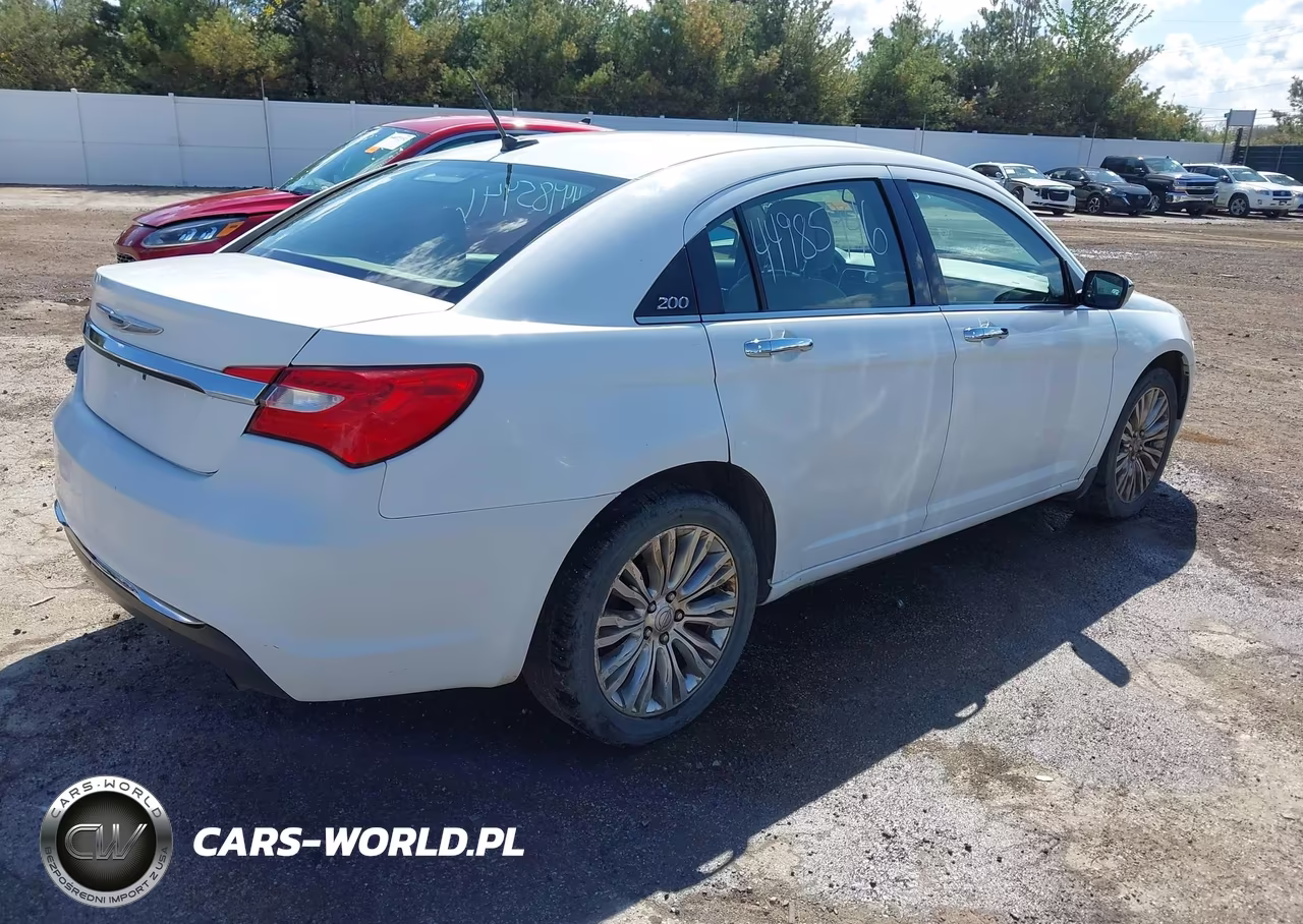 2011 Chrysler 200 Limited VIN:1C3BC2FB0BN583054 - 4