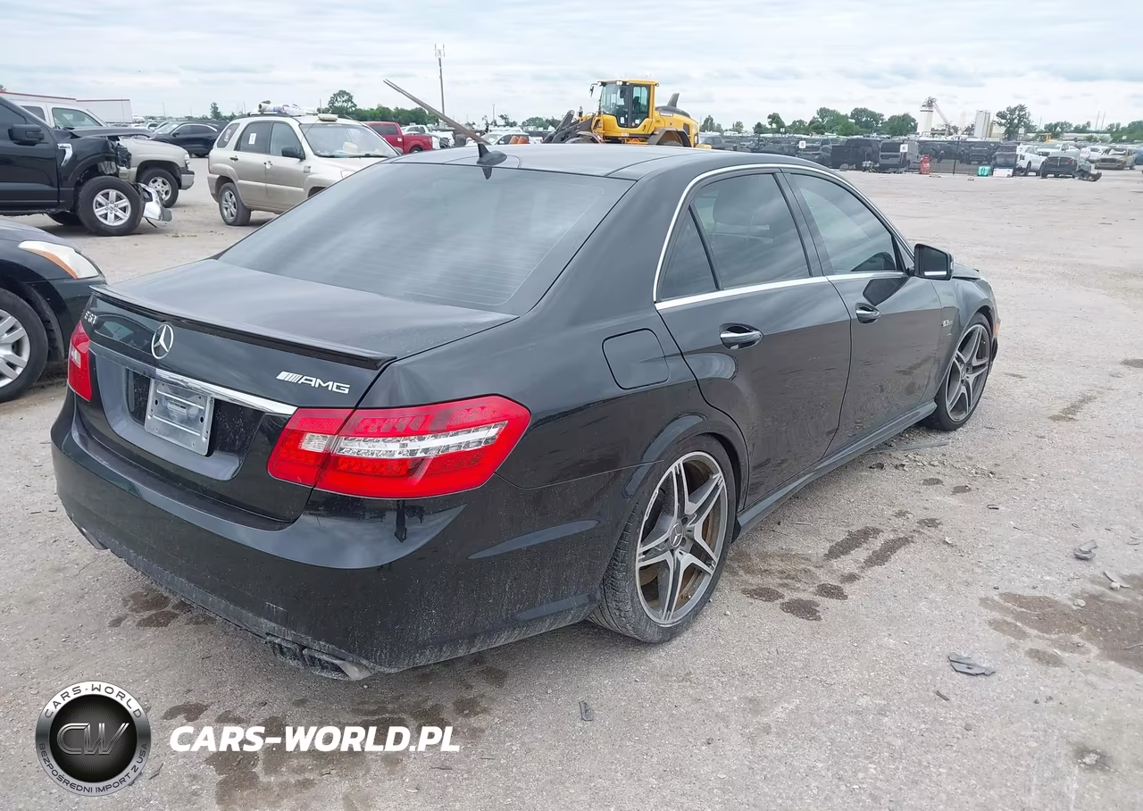 2010 Mercedes-Benz E 63 Amg VIN:WDDHF7HB4AA165986 - 4