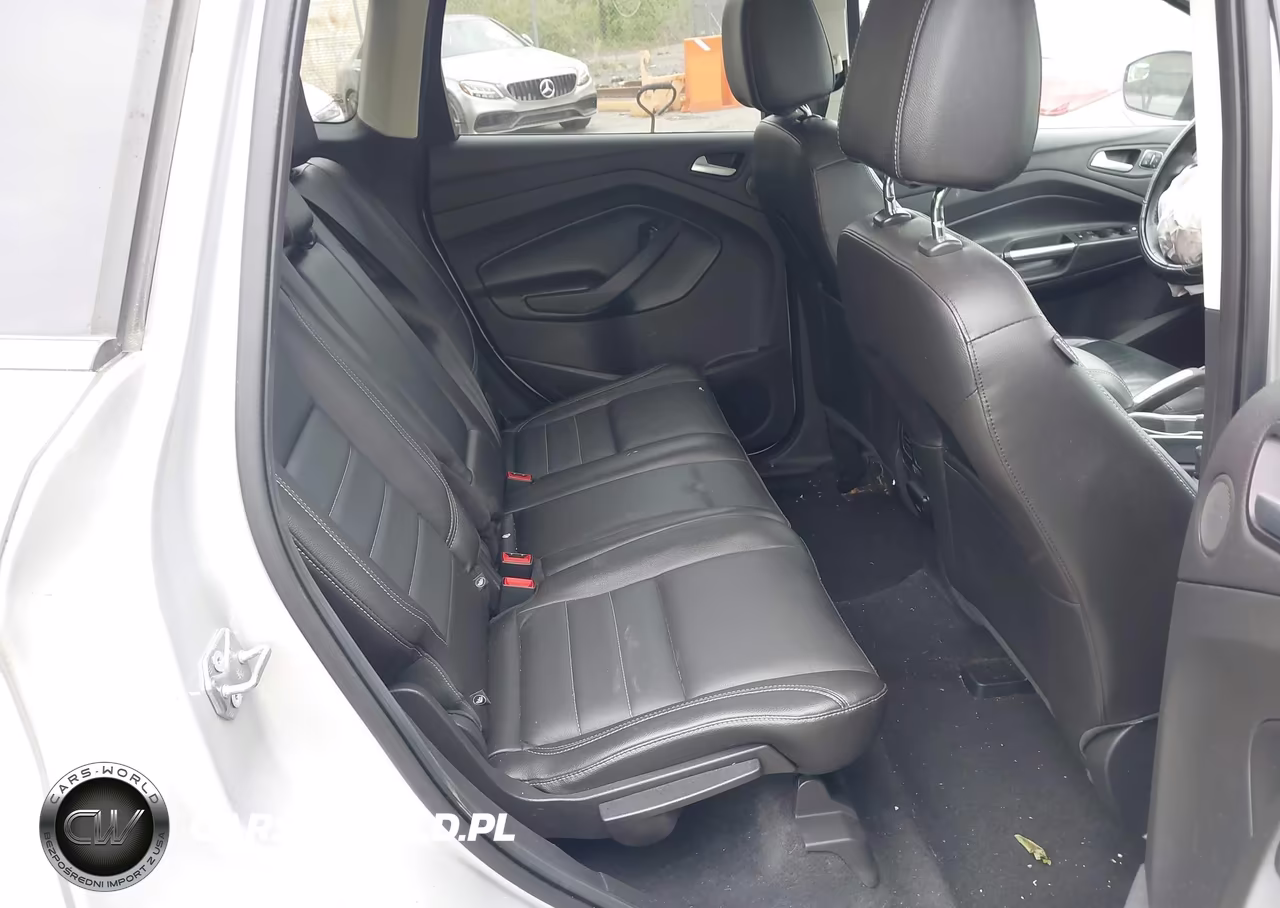 2015 Ford Escape Titanium VIN:1FMCU9J95FUB00322 - 8