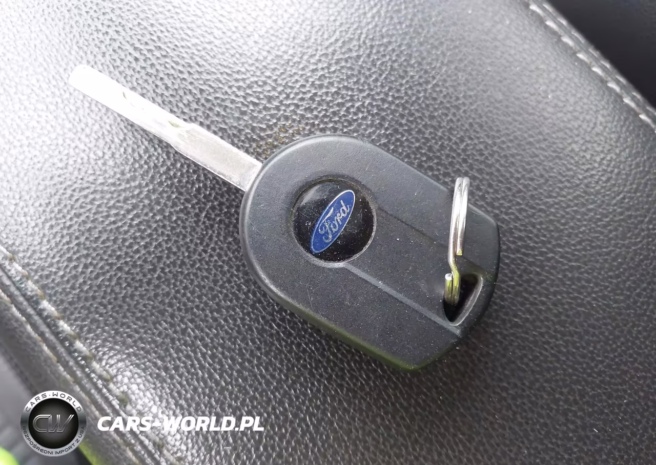 2018 Ford Escape Se VIN:1FMCU9GD6JUA14831 - 11