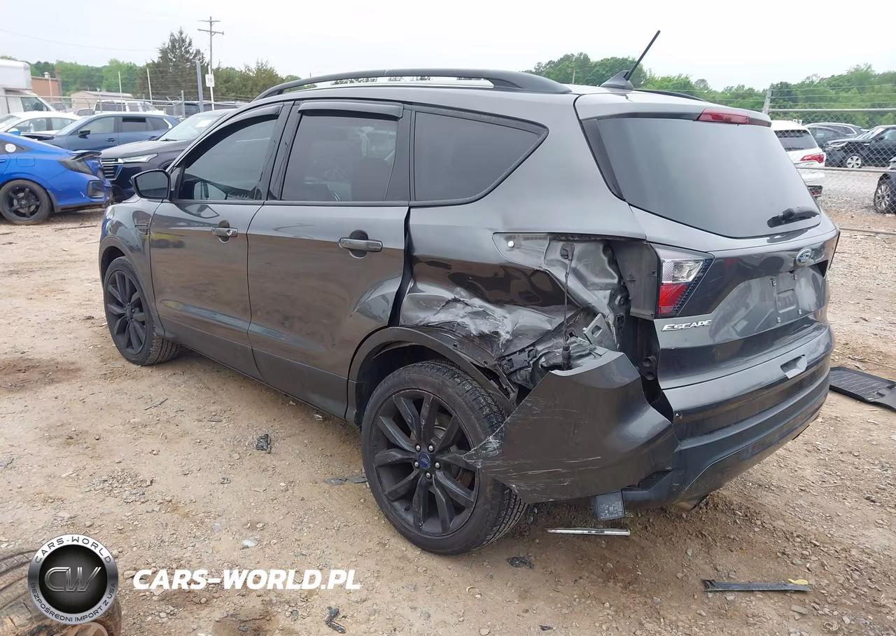 2018 Ford Escape Se VIN:1FMCU9GD6JUA14831 - 3