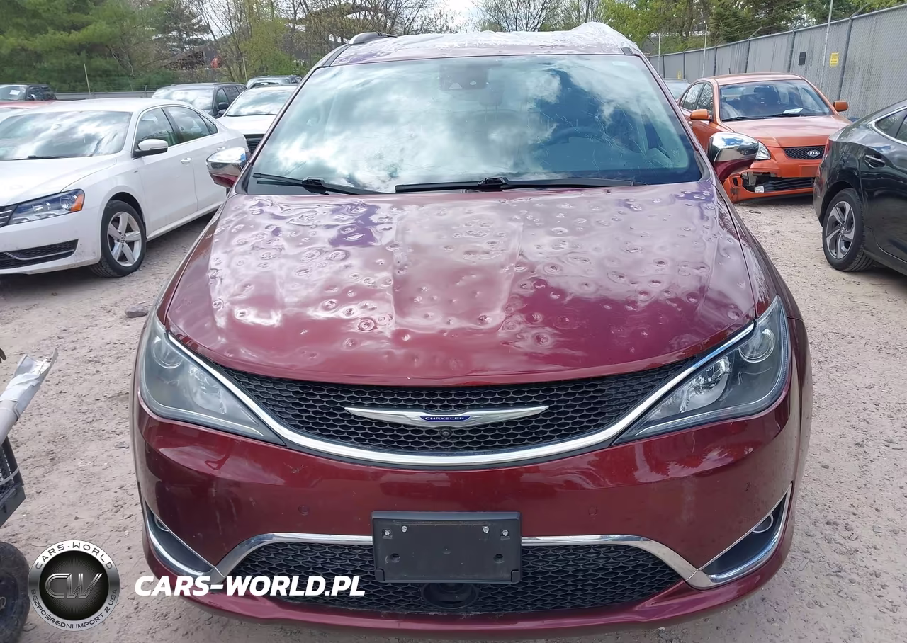 2019 Chrysler Pacifica Limited VIN:2C4RC1GG3KR703849 - 12