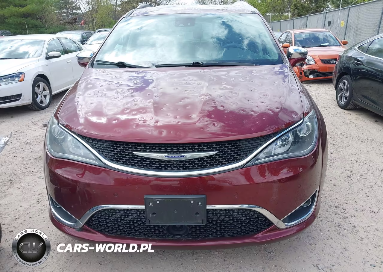 2019 Chrysler Pacifica Limited VIN:2C4RC1GG3KR703849 - 6