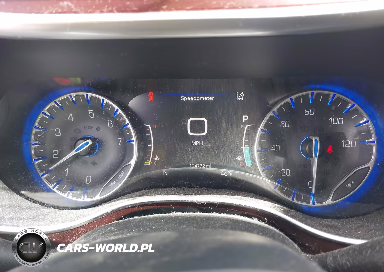 2019 Chrysler Pacifica Limited VIN:2C4RC1GG3KR703849 - 7