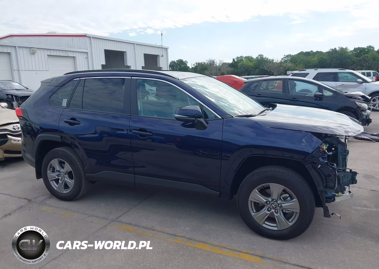 2025 Toyota Rav4 Xle VIN:2T3W1RFV0SW439812 - 14