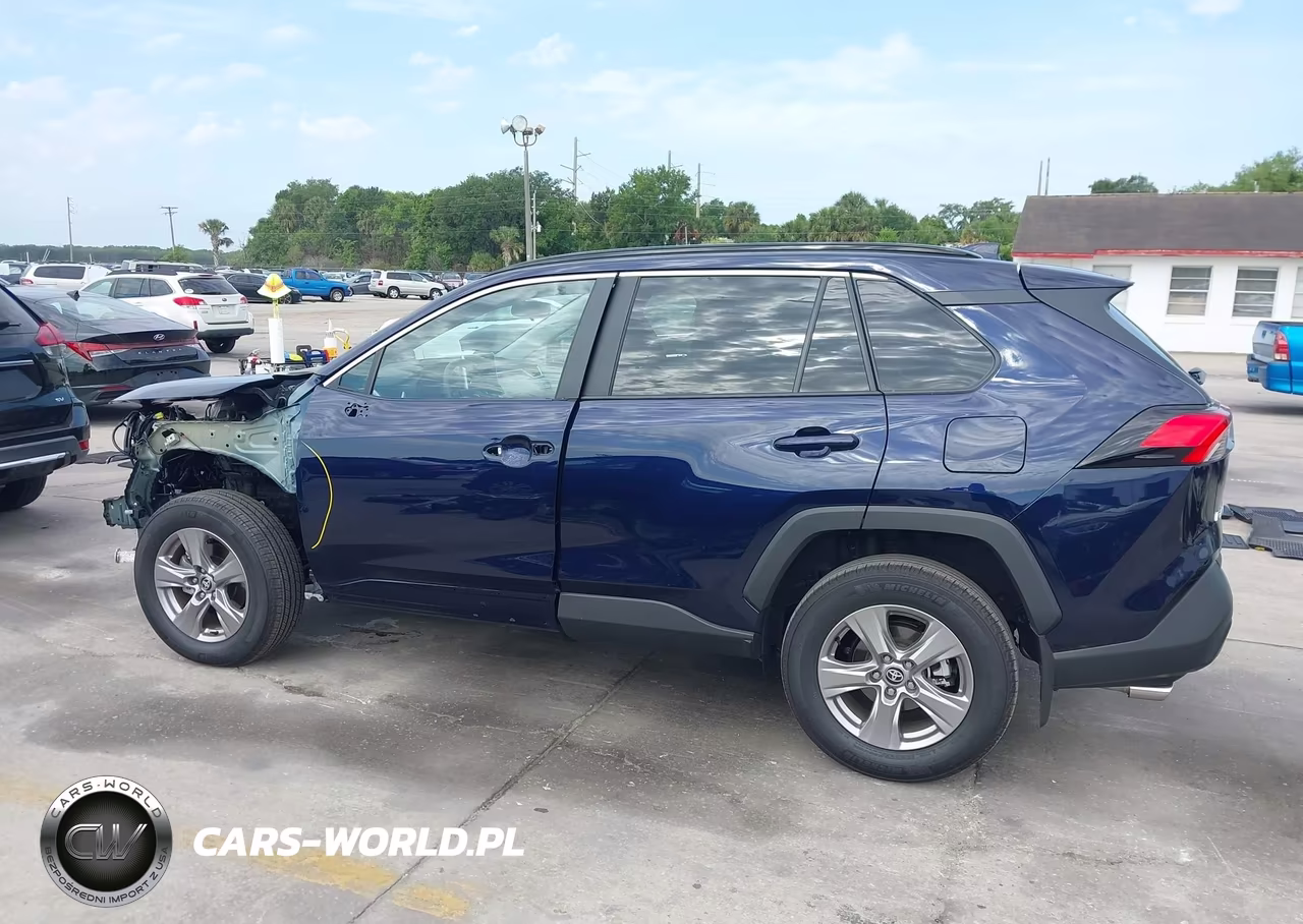 2025 Toyota Rav4 Xle VIN:2T3W1RFV0SW439812 - 15