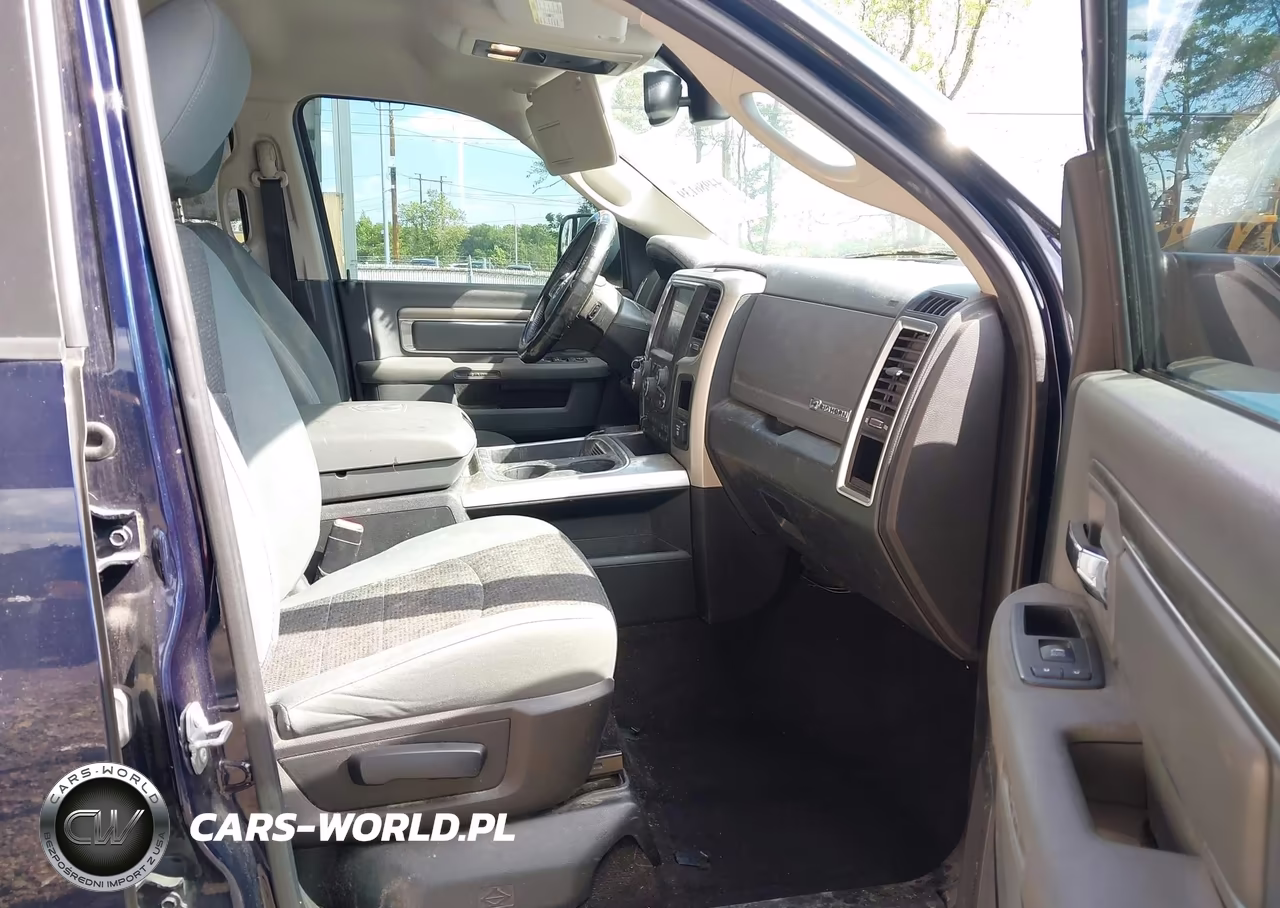 2016 Ram 1500 Big Horn VIN:3C6RR7LT8GG320787 - 5