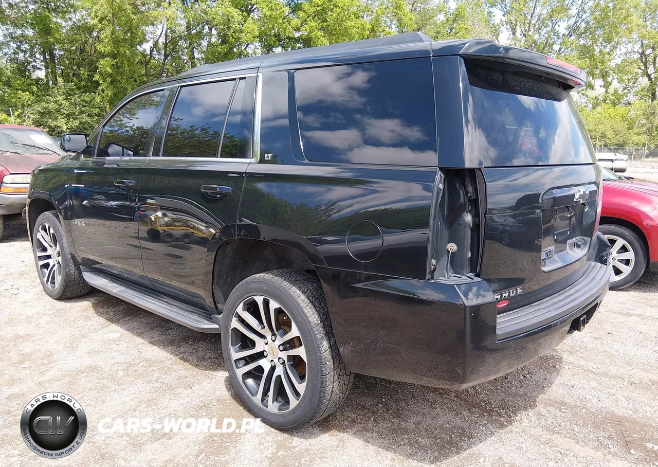 2015 Chevrolet Tahoe Lt VIN:1GNSKBKCXFR651833 - 3
