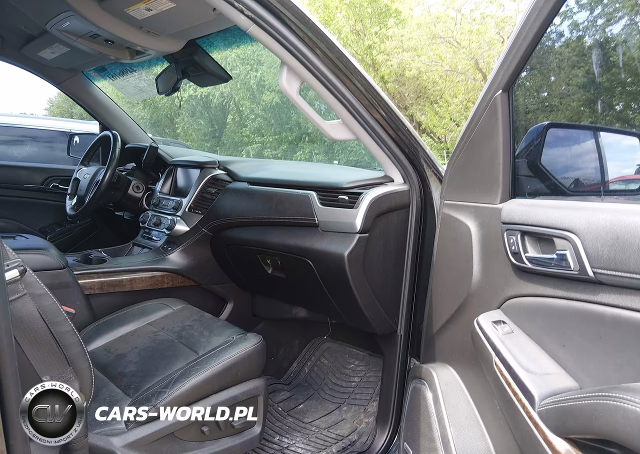 2015 Chevrolet Tahoe Lt VIN:1GNSKBKCXFR651833 - 5