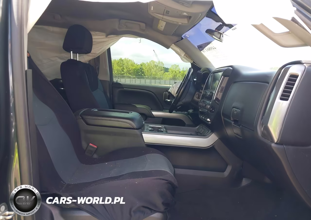 2018 Chevrolet Silverado 1500 2Lt VIN:3GCUKREC1JG423282 - 5