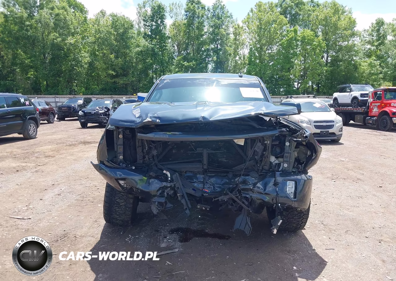 2018 Chevrolet Silverado 1500 2Lt VIN:3GCUKREC1JG423282 - 6