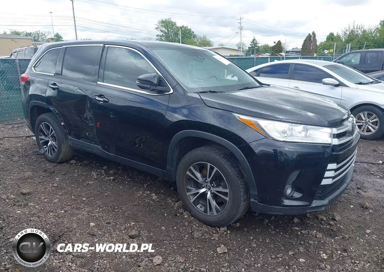 2019 Toyota Highlander Le