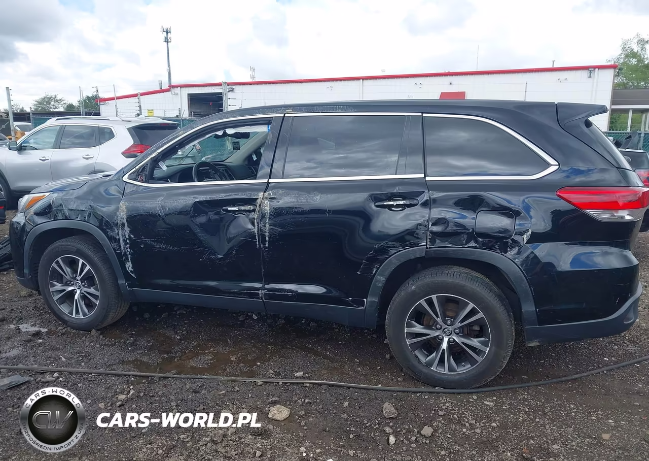 2019 Toyota Highlander Le VIN:5TDZARFH8KS042888 - 15