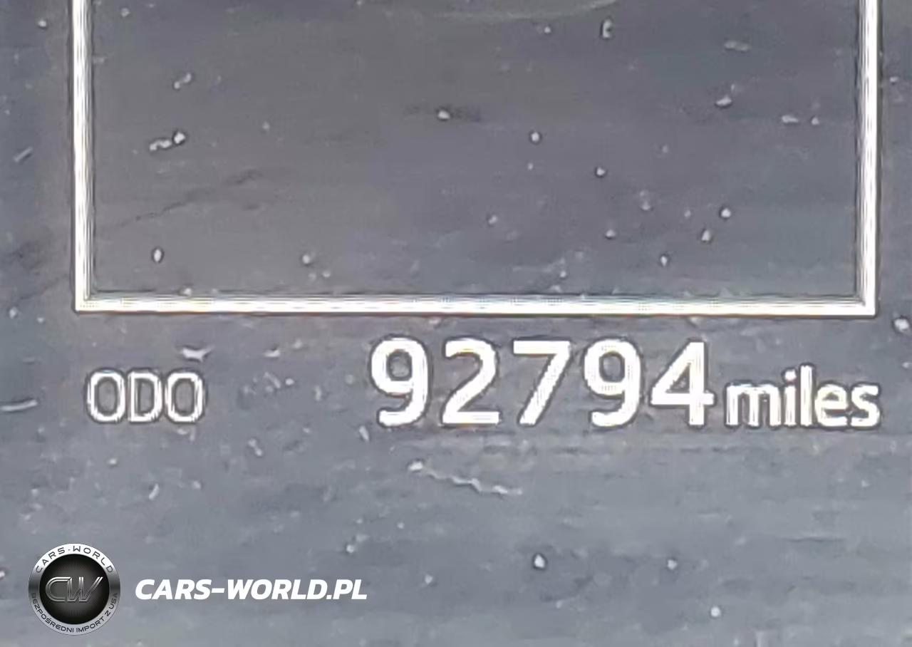 2019 Toyota Highlander Le VIN:5TDZARFH8KS042888 - 18