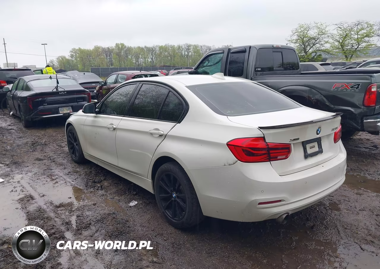 2016 BMW 320I xDrive VIN:WBA8E5G5XGNT94247 - 3