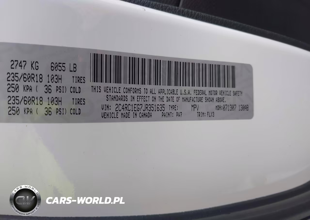 2018 Chrysler Pacifica Touring L Plus VIN:2C4RC1EG7JR351635 - 9