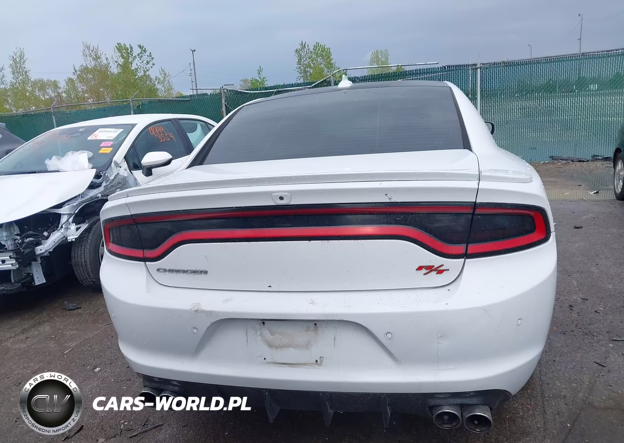 2015 Dodge Charger Road-Track VIN:2C3CDXCTXFH730023 - 16