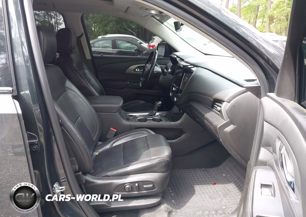 2019 Chevrolet Traverse Rs VIN:1GNEVJKW4KJ150079 - 5