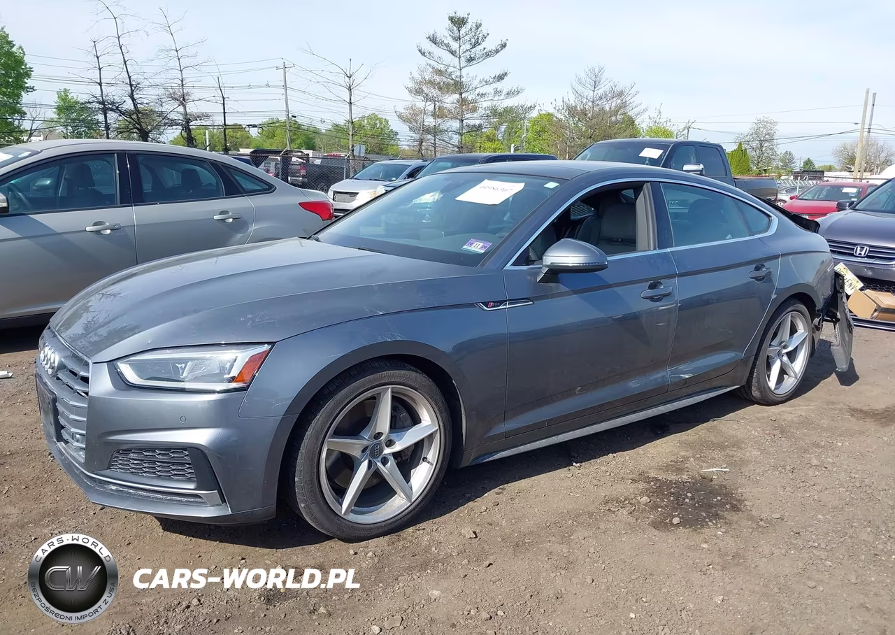 2019 Audi A5 45 Premium VIN:WAUENCF57KA043658 - 2