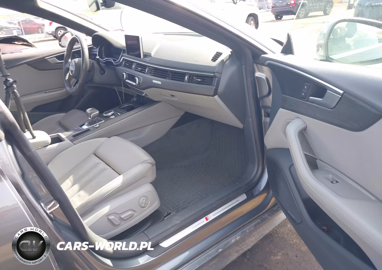 2019 Audi A5 45 Premium VIN:WAUENCF57KA043658 - 5