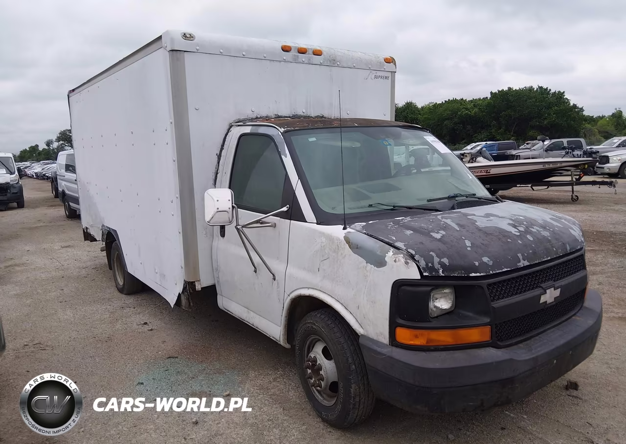 2007 Chevrolet Express Cutaway Work Van
