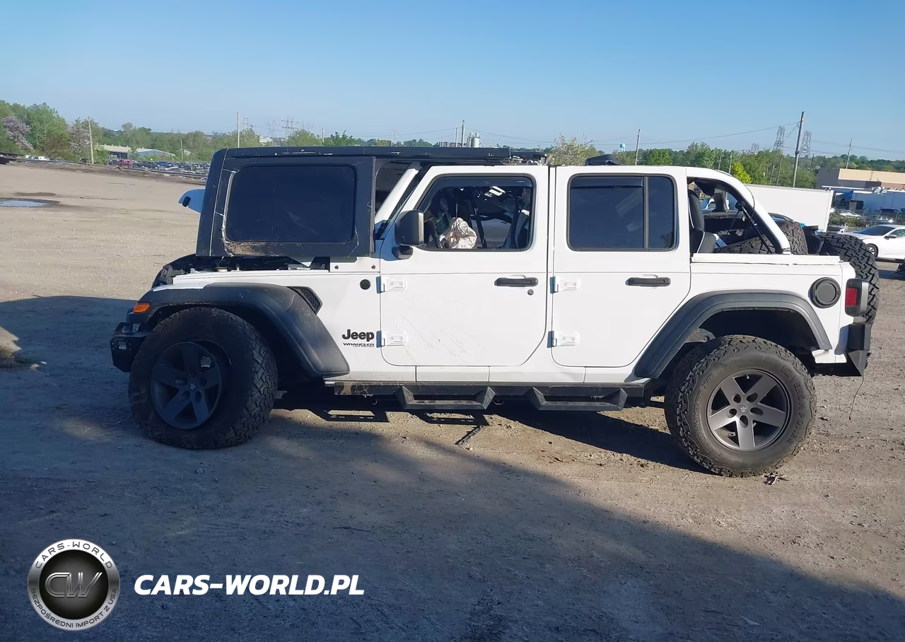 2021 Jeep Wrangler Unlimited Willys 4X4 VIN:1C4HJXDN5MW570805 - 13