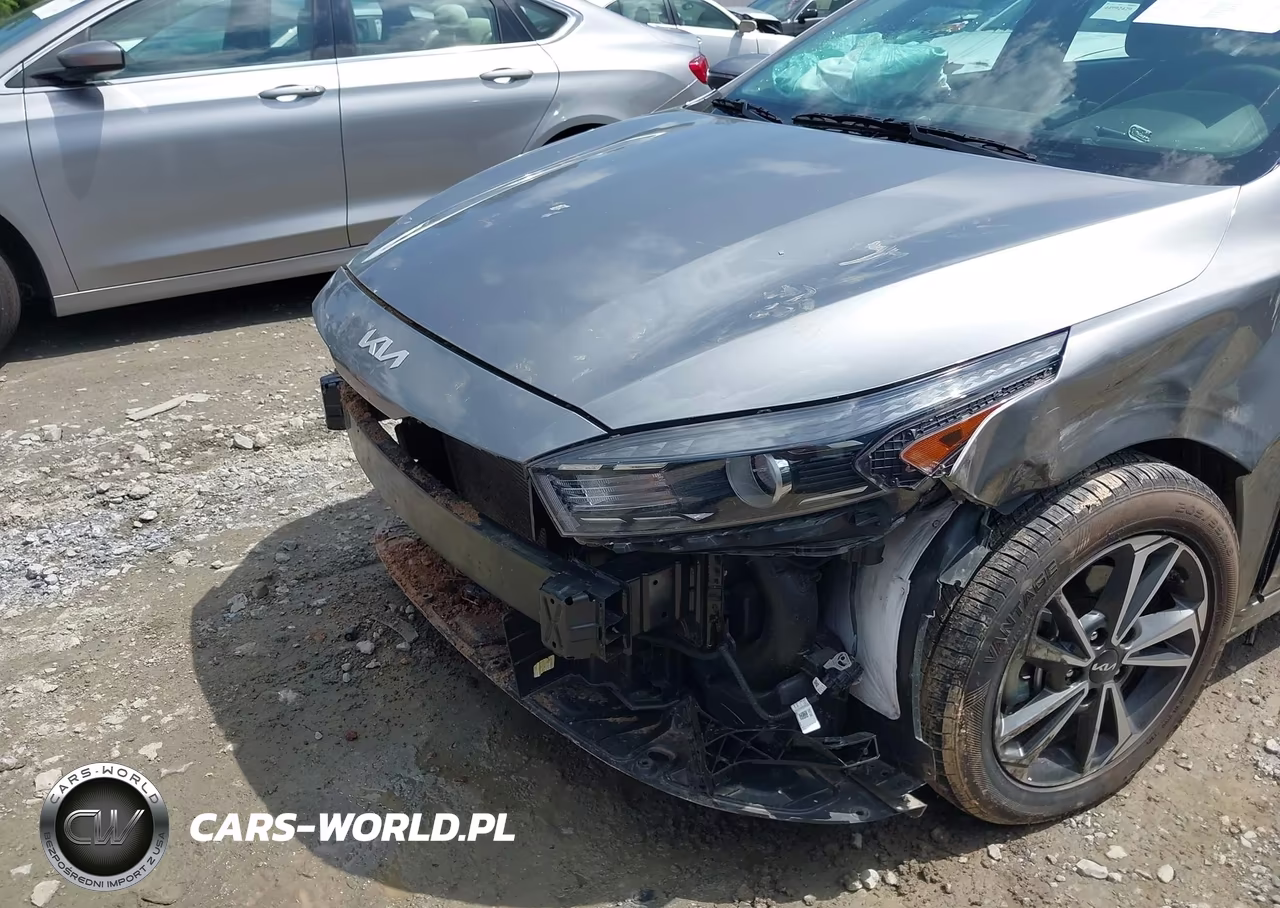 2024 Kia Forte Lxs VIN:3KPF24AD2RE835891 - 6