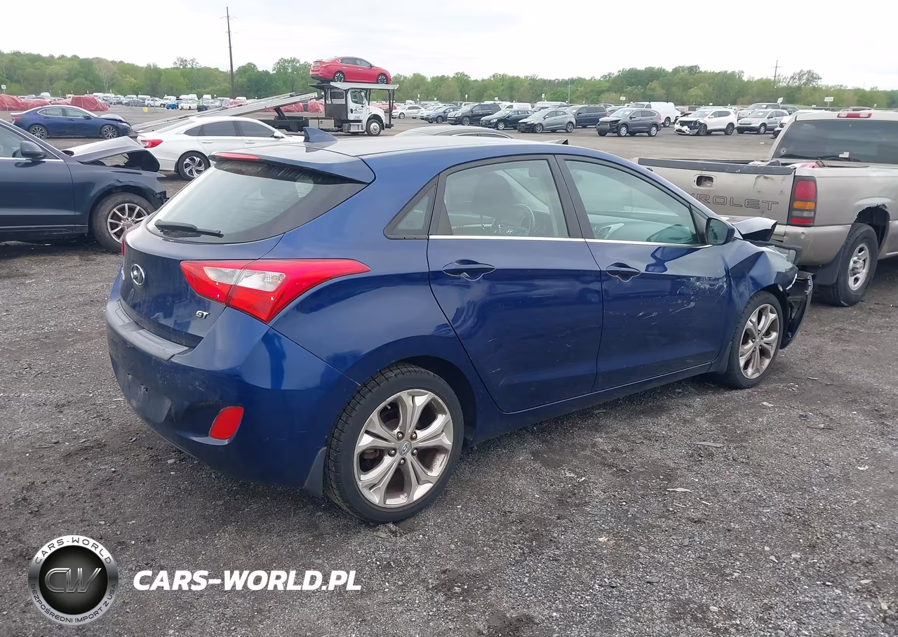 2013 Hyundai Elantra Gt VIN:KMHD35LE3DU083933 - 4
