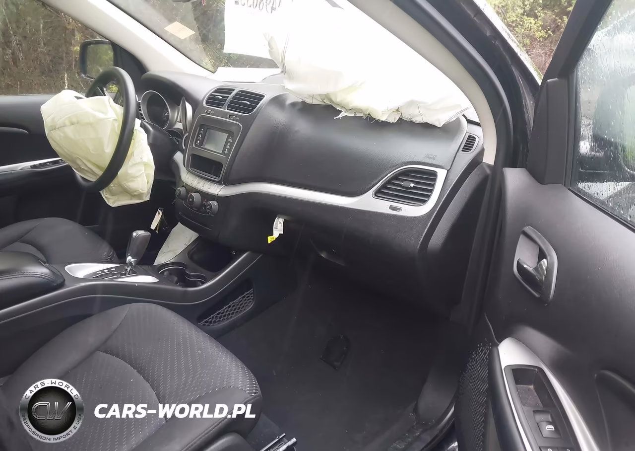 2020 Dodge Journey Se Value VIN:3C4PDCABXLT260689 - 5